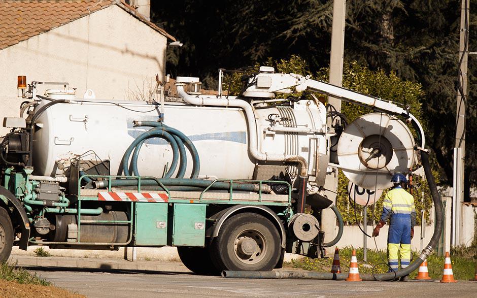 déboucher une canalisation d'eaux usées Morangis